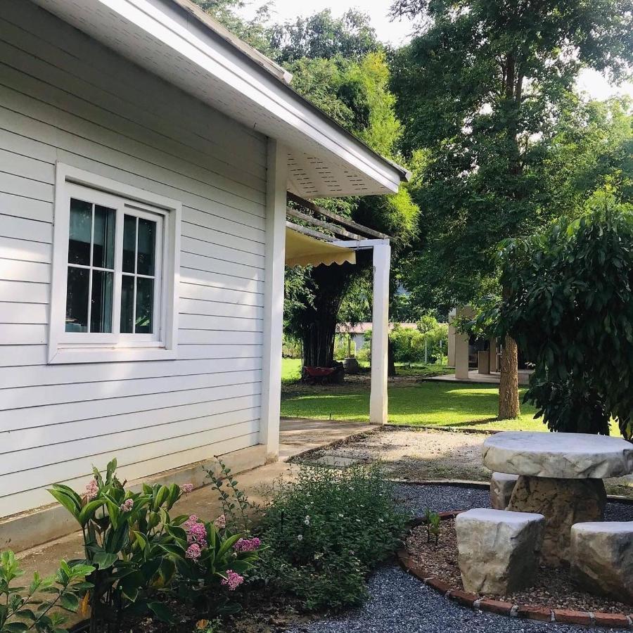Baan2Rai Otel Kanchanaburi Dış mekan fotoğraf