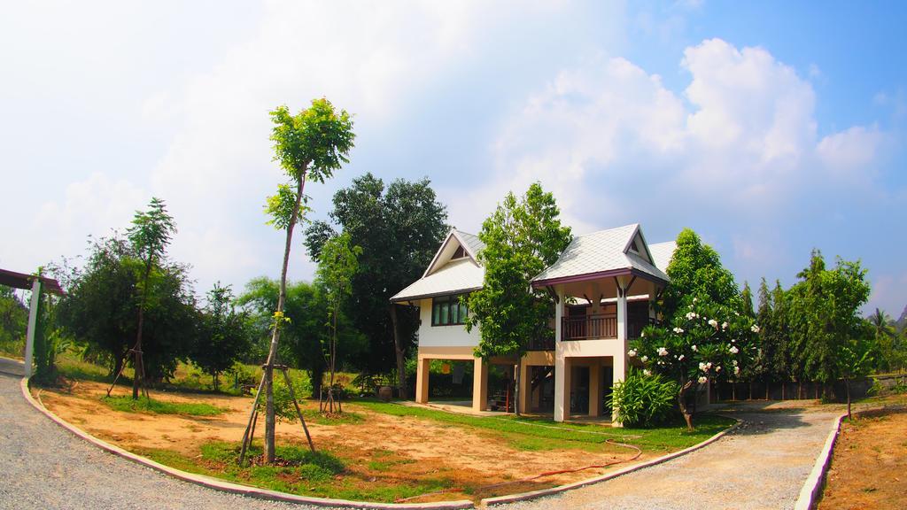 Baan2Rai Otel Kanchanaburi Dış mekan fotoğraf
