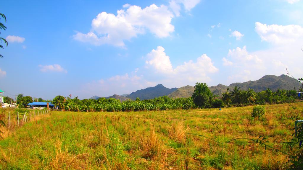 Baan2Rai Otel Kanchanaburi Dış mekan fotoğraf