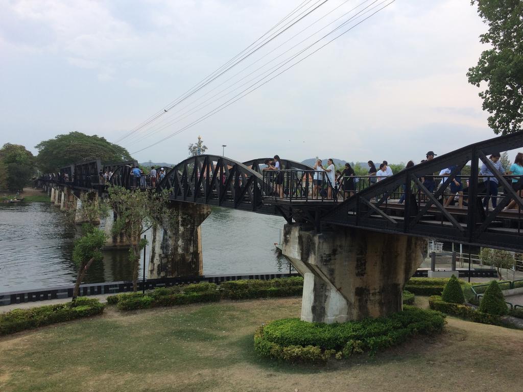 Baan2Rai Otel Kanchanaburi Dış mekan fotoğraf
